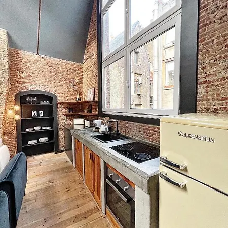 Gigi Home's Antwerpen