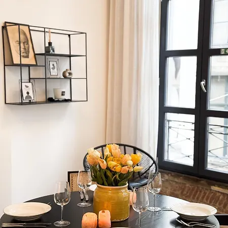 Gigi Home's Appartement