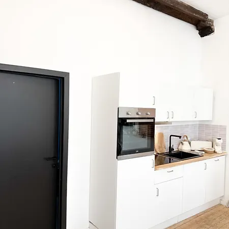 Gigi Home's Appartement
